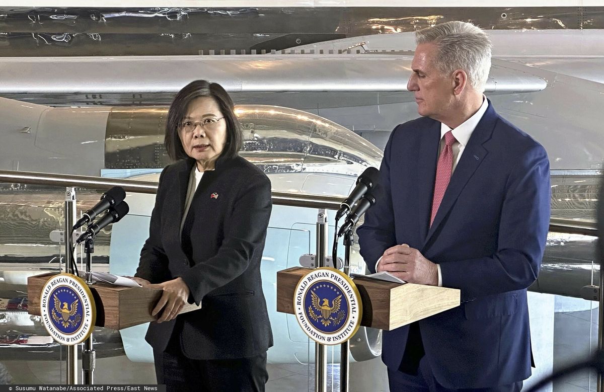 Tajwańska prezydentka Tsai Ing-wen i Kevin McCarthy, przewodniczący Izby Reprezentantów USA