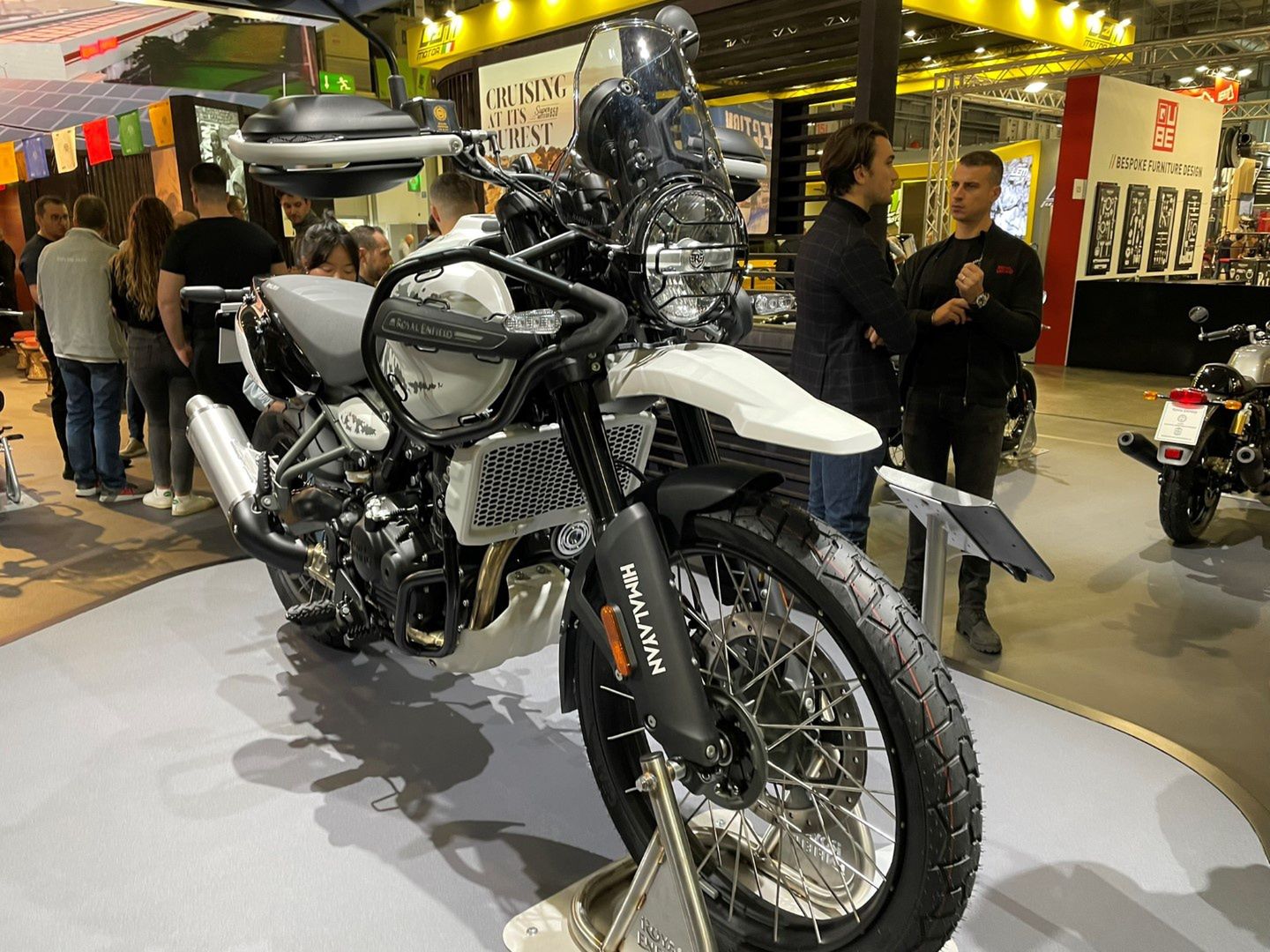 Royal Enfield Himalayan 452 