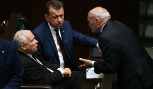 "Frazes w celach wyborczych". Generał kpi z hasła PiS