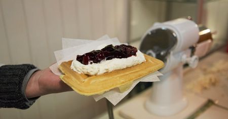 Paragon grozy z Międzyzdrojów. Ceny gofrów na wybrzeżu rosną, a smak się zmienia?