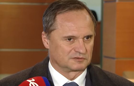 Getin Noble i Idea Bank po ujawnieniu przez Czarneckiego afery KNF pożyczyły z NBP 5,8 mld zł, żeby zachować płynność