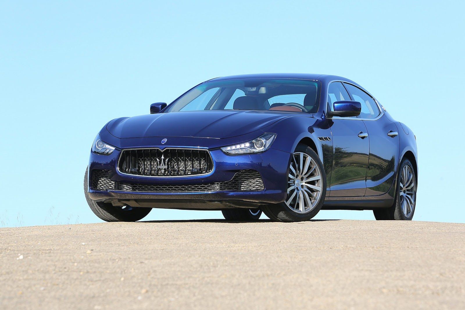 2014 Maserati Ghibli - Włosi wiedzą, co to piękno [galeria] 148