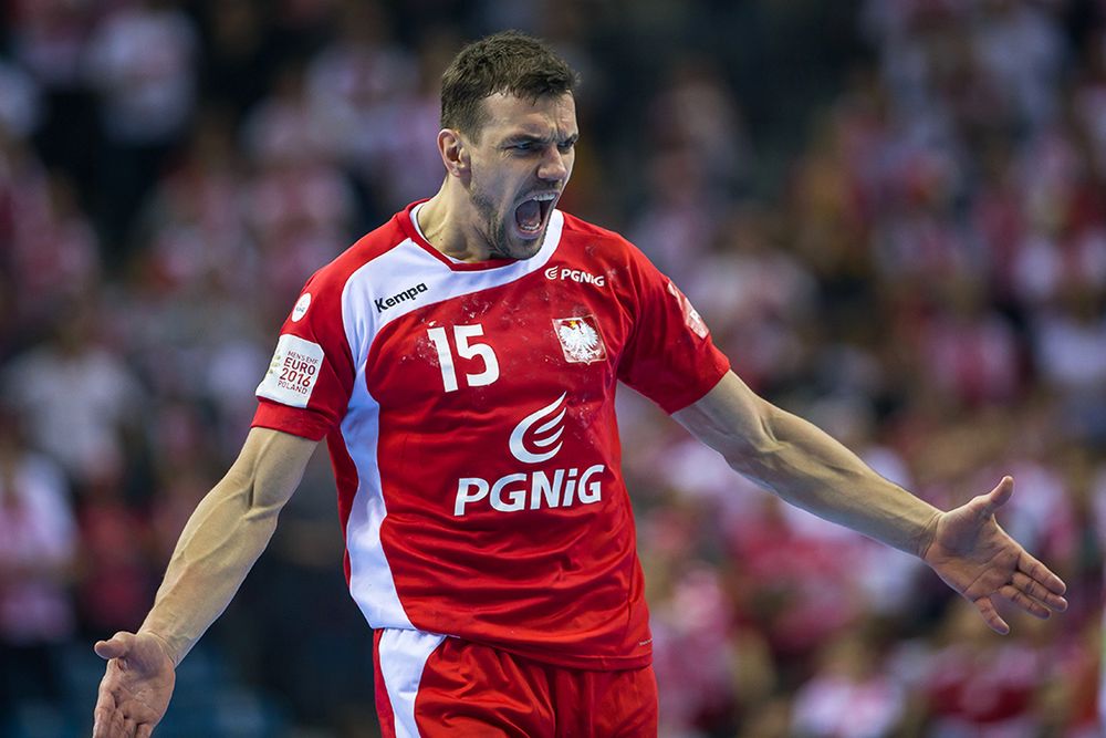 „Dynamika i częsta nieprzewidywalność tego, co zaraz może się wydarzyć”, czyli co kręci Łukasza Skwiota 21