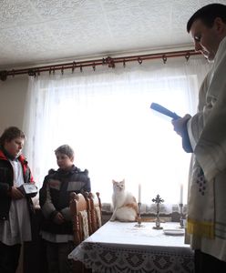 Część wiernych nie kryje oburzenia. Tak zaskoczył ich proboszcz