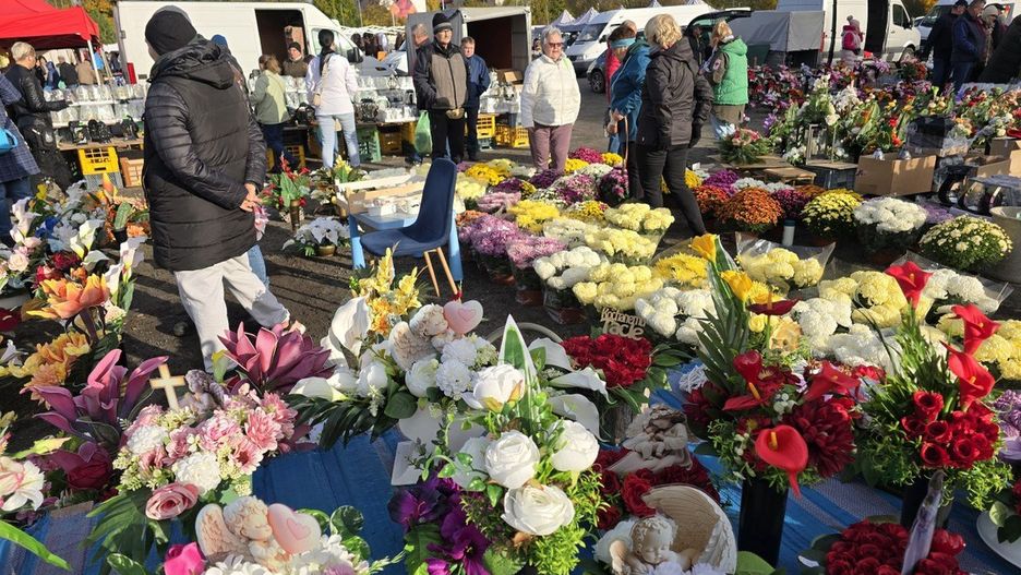 Przed uroczystością Wszystkich Świętych