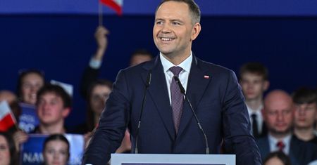 Prezydent wzywa ws. aukcji w Niemczech. "Wykupić te pamiątki"