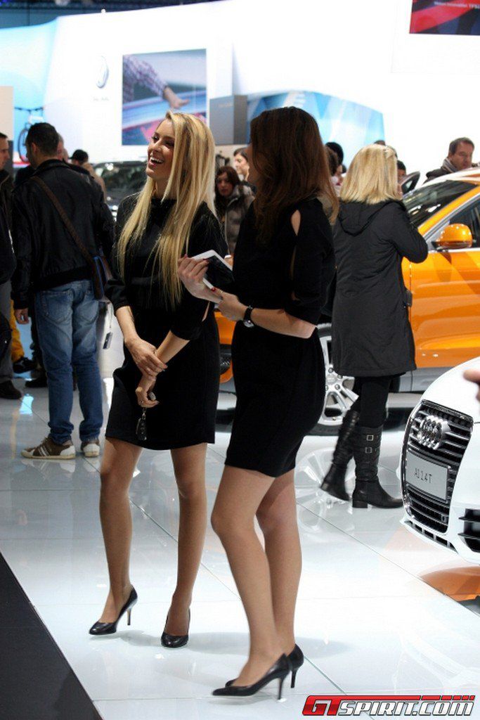 Hostessy z Bologna Motor Show 2011 [galeria] 46