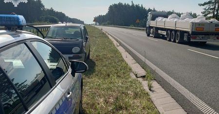 91-latek jechał pod prąd na ekspresówce. Doszło do kolizji