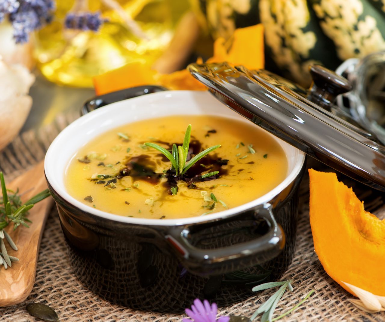 Na jesień nie ma lepszej zupy. Kremowa, rozgrzewająca i zachwycająco smaczna