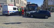 Białystok: Zderzenie autobusu z SUV-em w centrum