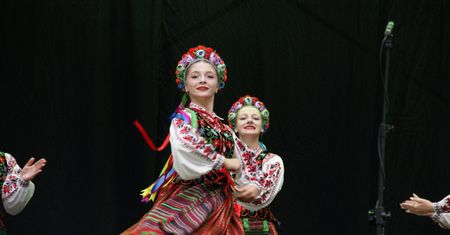 Vistula Folk Festival 2023: Koncert inauguracyjny w Parku Północnym przyciągnął tłumy