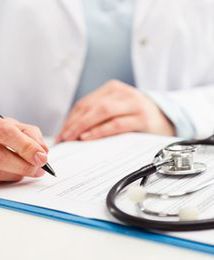 Zwolnienia lekarskie pod kontrolą ZUS. Co warto wiedzieć przed pójściem na L4?