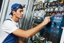 Zmiana sprzedawcy energii. Najwięcej oszustów uaktywnia się podczas wakacji