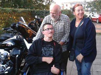 Ojciec niepełnosprawnego chłopaka ostro o propozycjach rządu. "To bełkot"