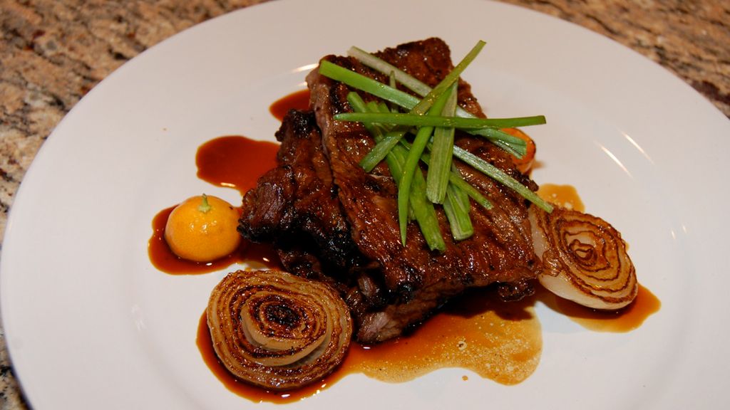 Grillowana łopatka wołowa bez kości (steki, samo mięso, II klasa mięsa)