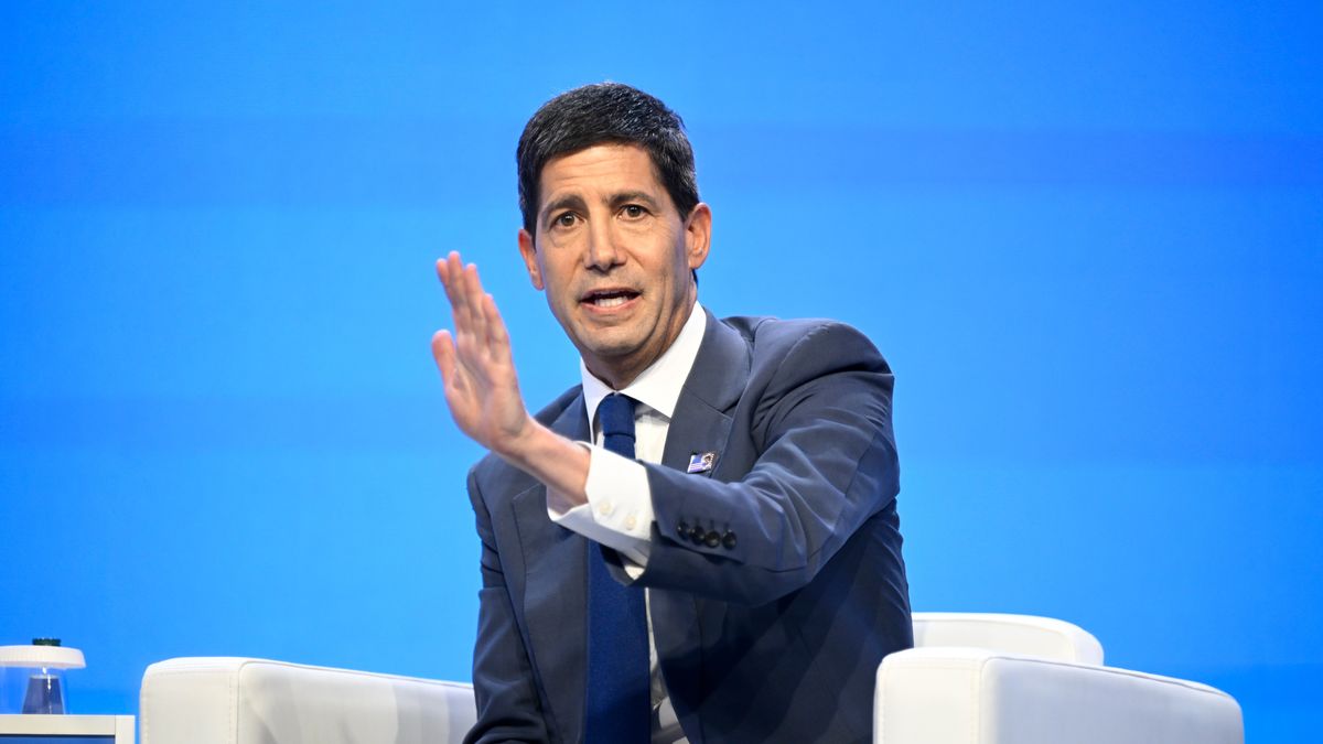 Na zdjęciu przewodniczący Fed Kevin Warsh