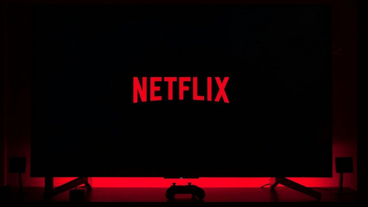 Ma tylko 8 wciągających odcinków i aż 89% na Rotten Tomatoes. Nie przegap na Netflix rewelacyjnego i trzymającego w napięciu serialu szpiegowskiego