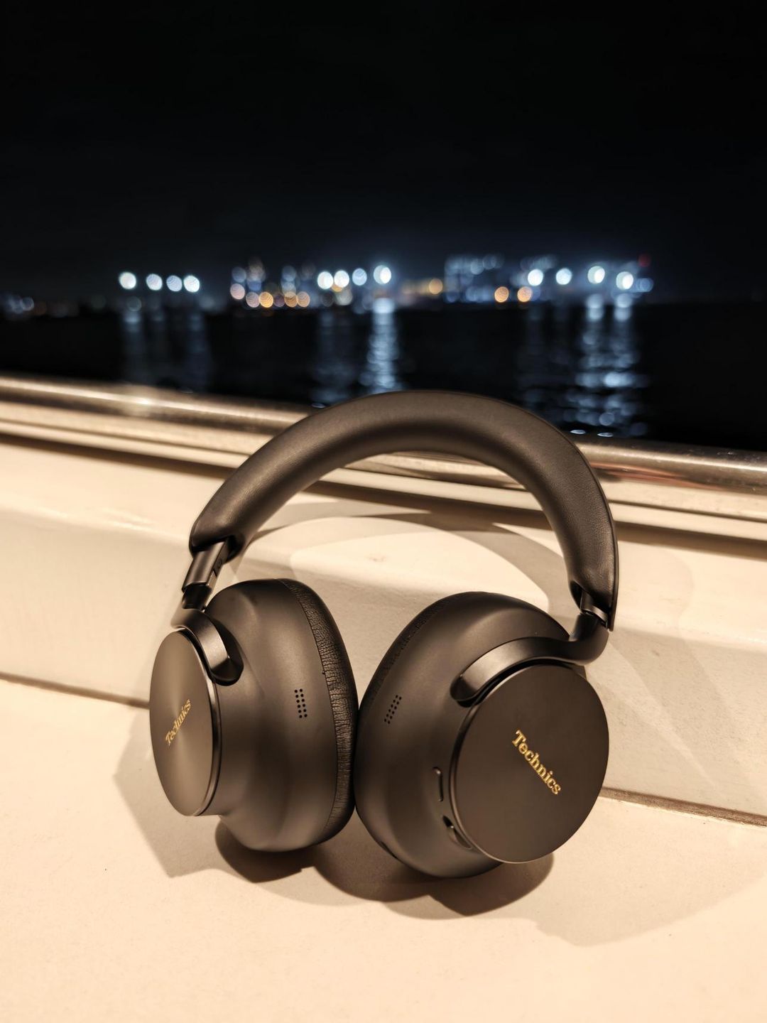 Technics EAH-A1000