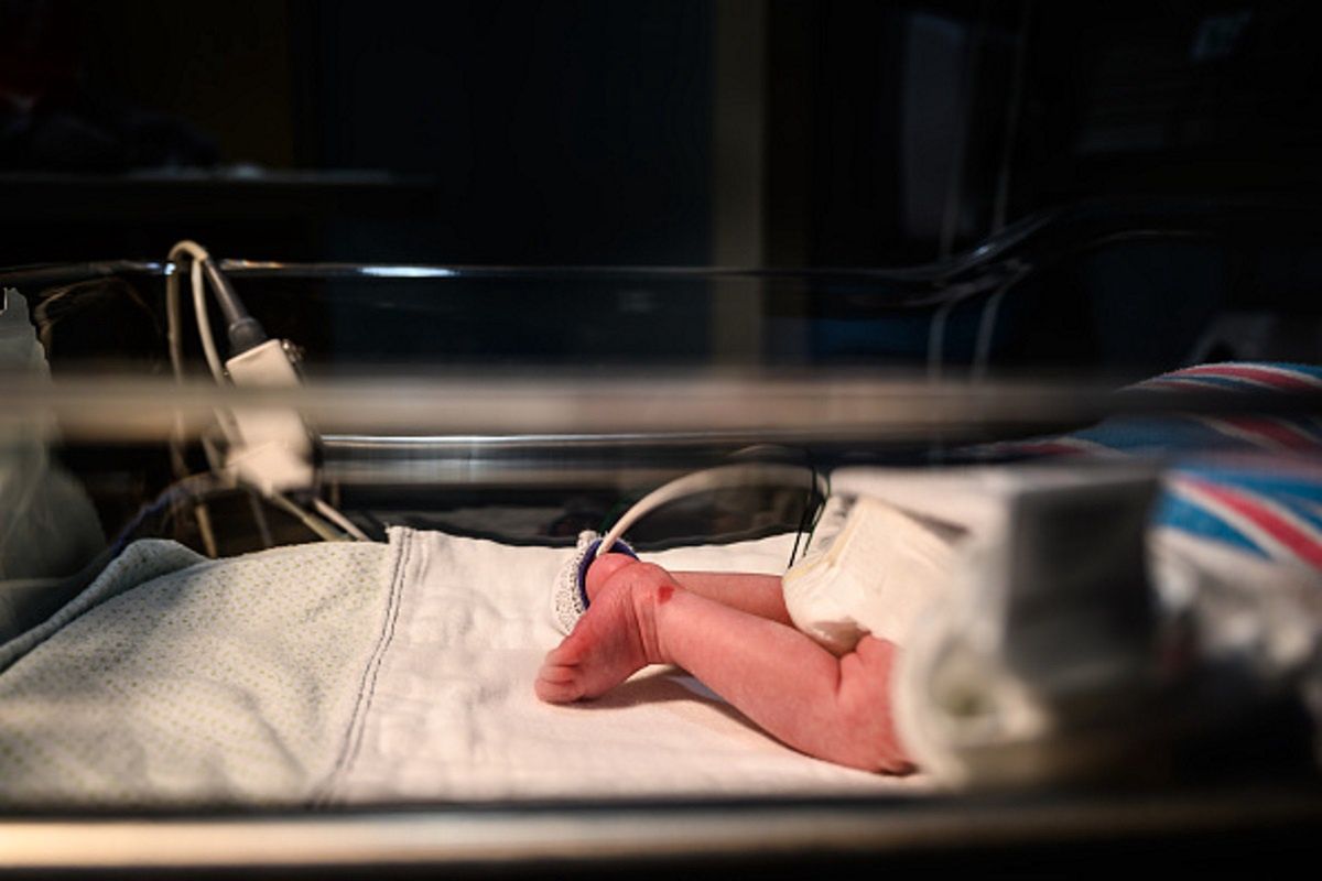 Dziecko miało zaledwie 29 dni. Śmierć najmłodszego pacjenta zarażonego koronawirusem