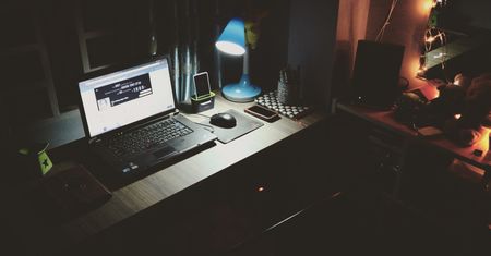 Jak zarabiać pieniądze online? Najlepsze sposoby na zdobycie dodatkowych dochodów
