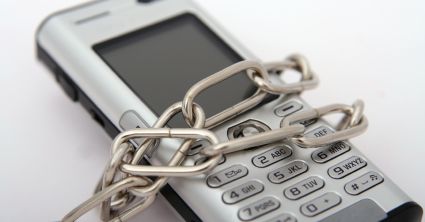 Ubezpieczenie telefonu komórkowego. Czy warto?