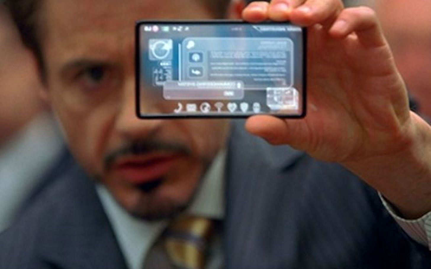 Przezroczysty smartfon rodem z filmów o Iron Manie wkrótce trafi do sprzedaży? 1
