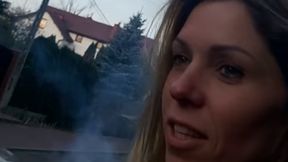 Zofia Klepacka z samego rana uczciła Wielkanoc. Krzyczała na ulicy pośród huku petard