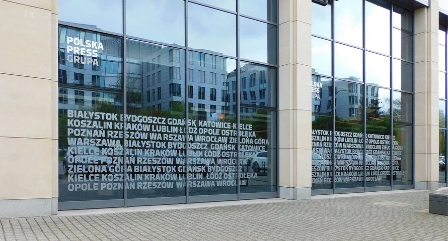 "Mamy tego dość". Protest przeciwko zwolnieniom w Polska Press