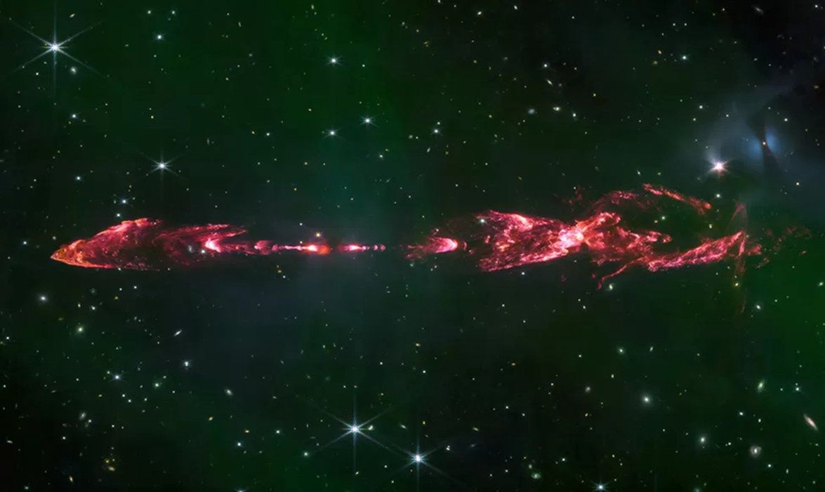 Little star, big chaos. A glimpse of our sun 4.6 billion years ago