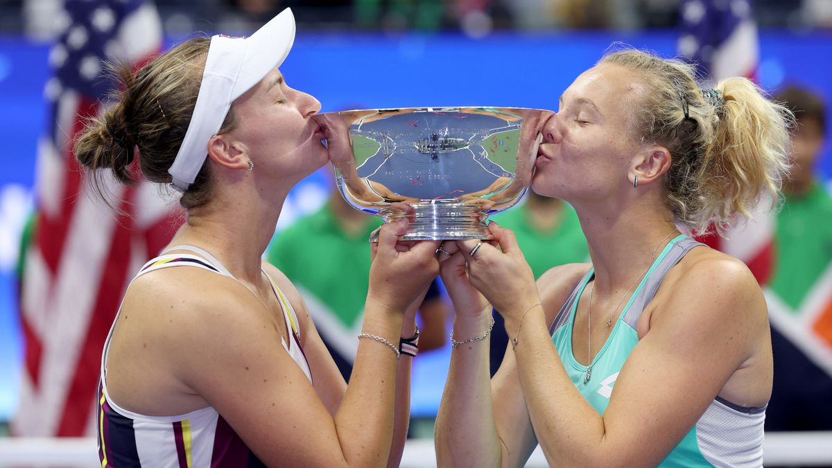 Barbora Krejcikova i Katerina Siniakova, mistrzynie US Open 2022 w deblu