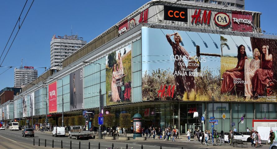 iPoster zamieni Domy Towarowe Centrum w ekran reklamowy. Inwestycji nie zgłoszono konserwatorowi