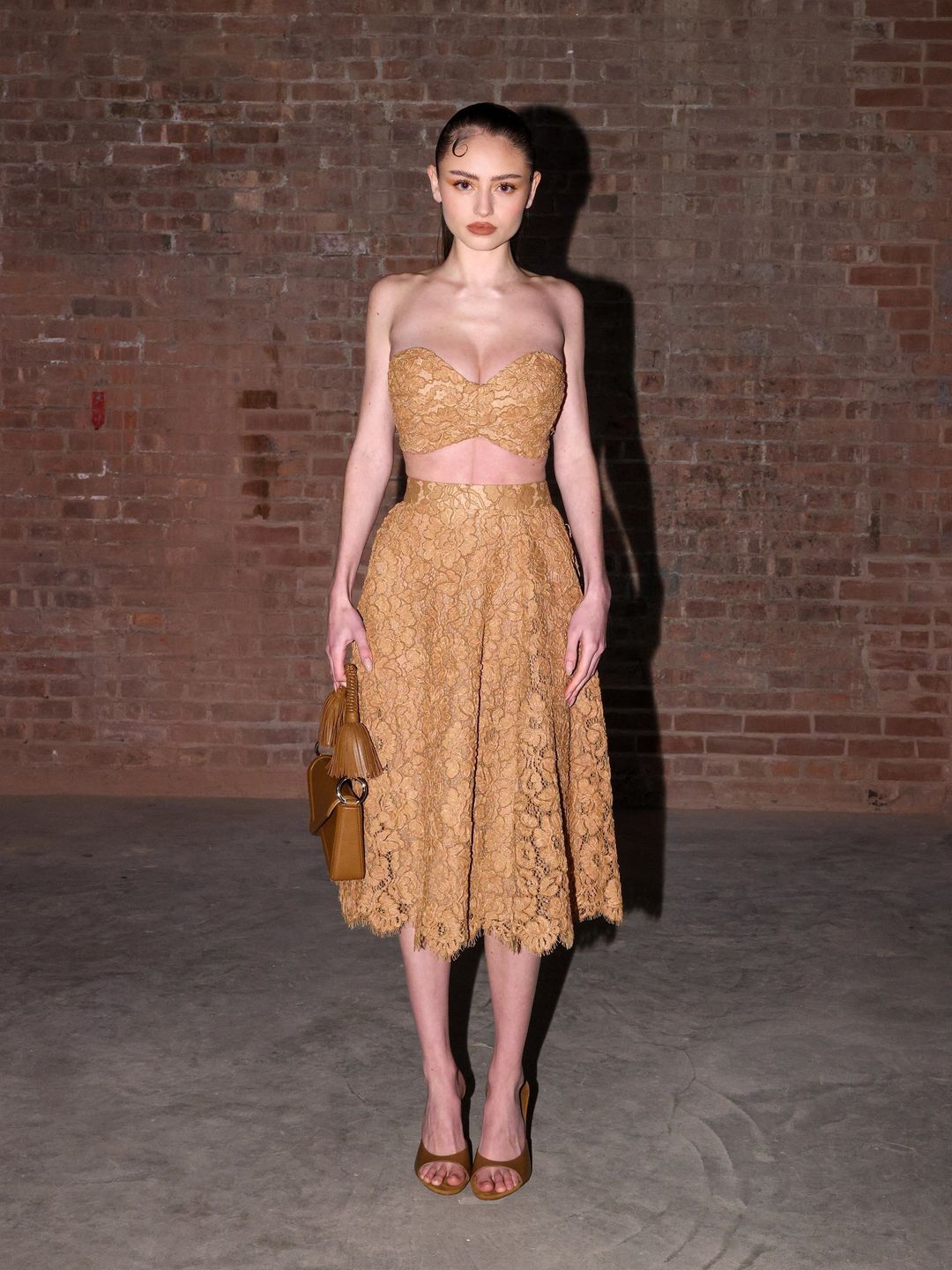 20-letnia córka Heidi Klum na pokazie Michaela Korsa