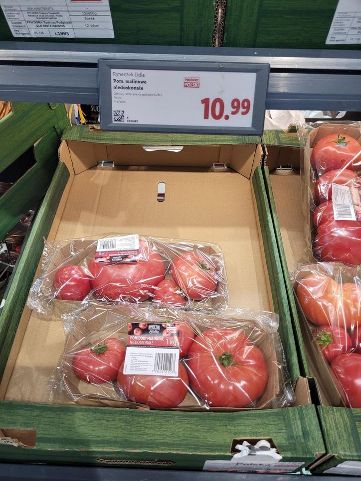 Pomidory malinowe nieidealne - oferta Lidl 30.05
