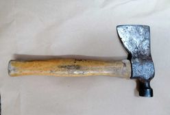 Biegał z siekierą i groził sąsiadowi. Policja nie miała litości