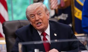 Trump skomentował decyzję Emiratów. Twierdzi, że ceny ropy spadną