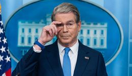 Jest decyzja USA ws. sankcji na irańską ropę. "60 dni"