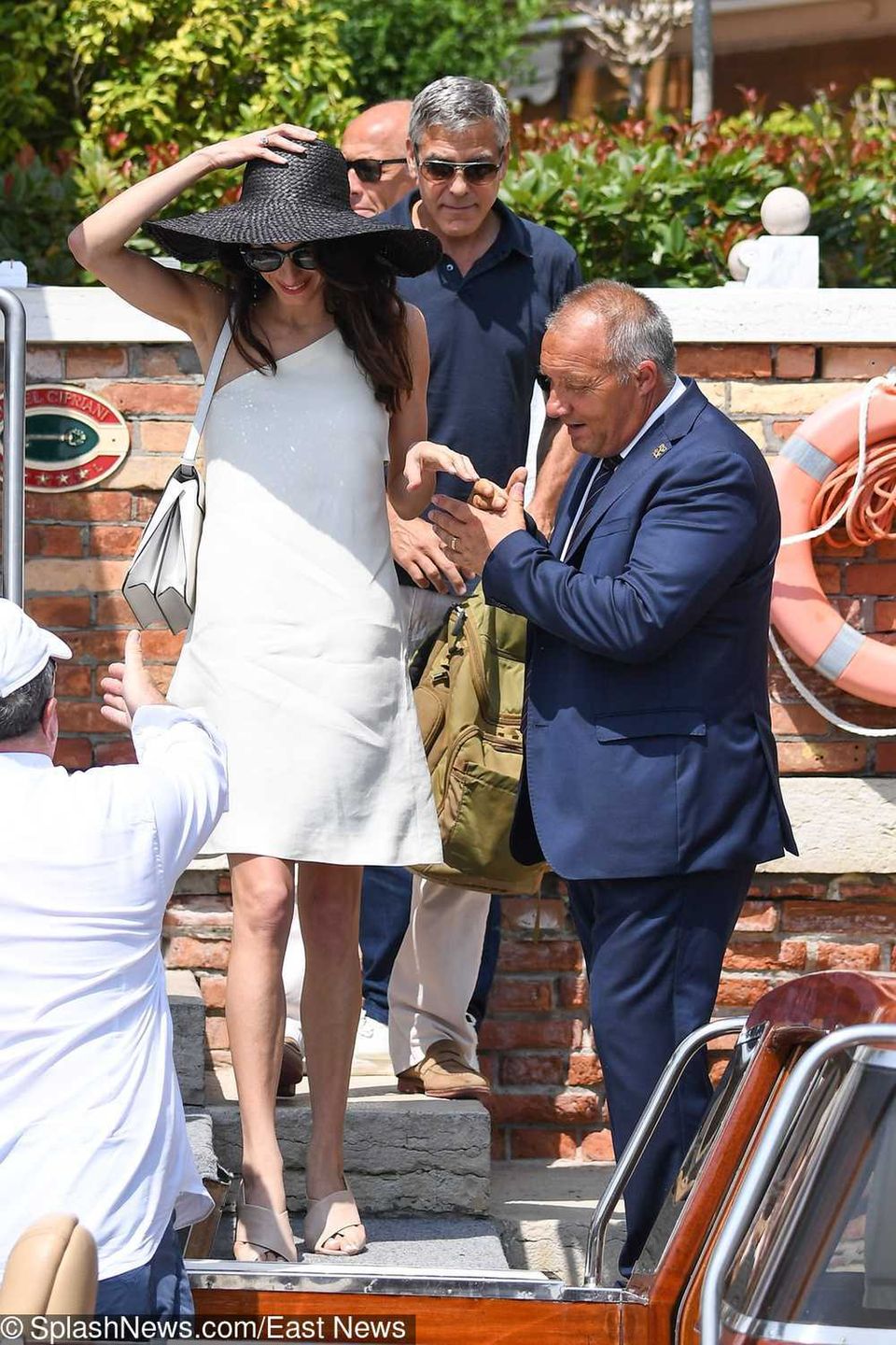 George i Amal Clooney odpoczywają w hotelu