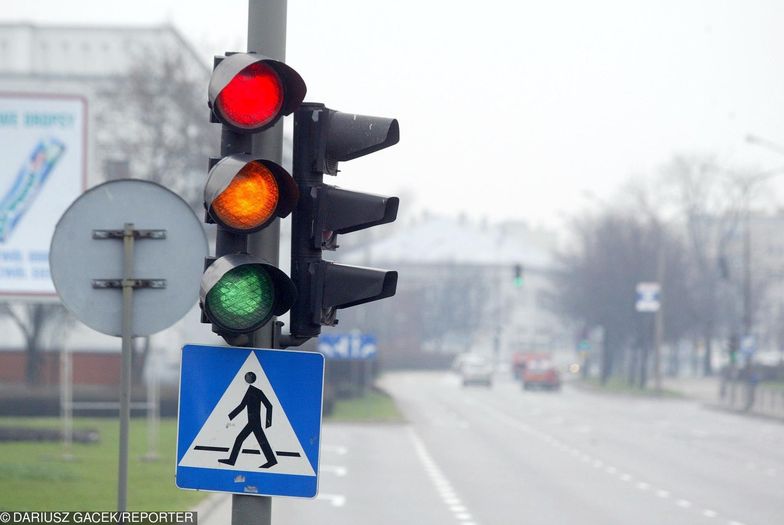 Dla jednych "późnopomarańczowe" to wciąż zielone. Warto jednak nacisnąć hamulec