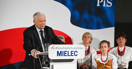 Kaczyński zapewnia, że inflacja będzie powoli spadała. "Straty społeczne będą, ale niewielkie"