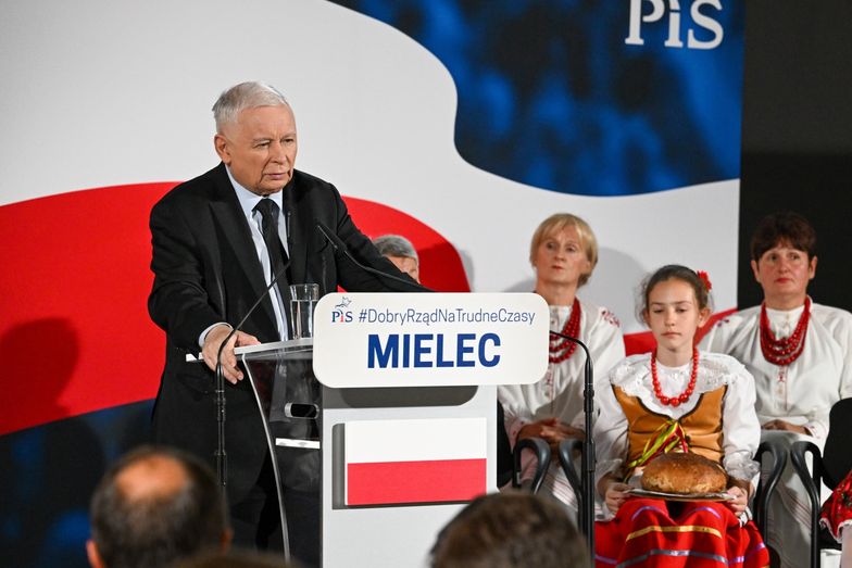 Jarosław Kaczyński w niedzielę, 4 września spotkał się z mieszkańcami i działaczami w Mielcu
