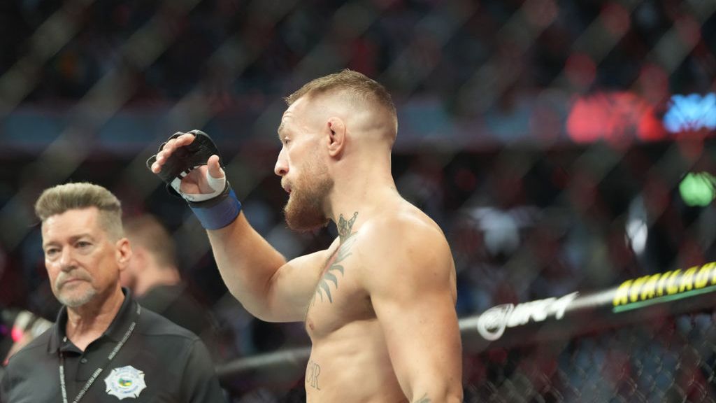 Getty Images / Louis Grasse/PxImages / Na zdjęciu: Conor McGregor przed walką na UFC 264