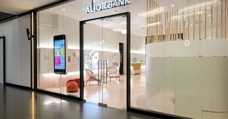 Fitch podnosi rating Alior Banku do poziomu inwestycyjnego "BBB-"