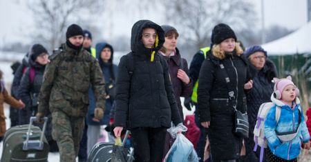 Uchodźcy z Ukrainy. Adamczyk: szykujemy most powietrzny