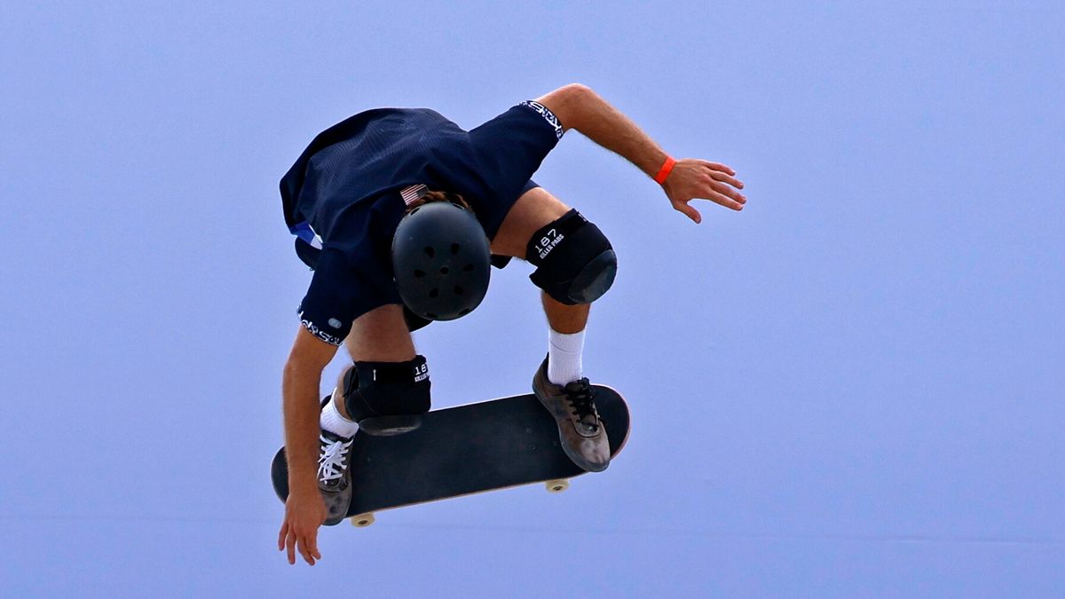 PAP/EPA / PAP/EPA/MOHAMMED BADRA / W jeździe na deskorolce rozdano komplet medali