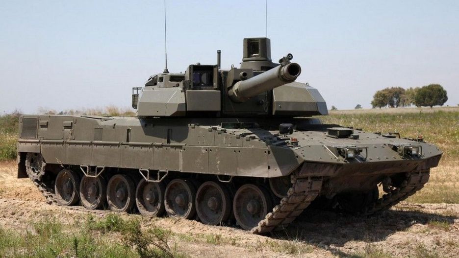 Eurotank: podwozie Leoparda 2 z wieżą Leclerka