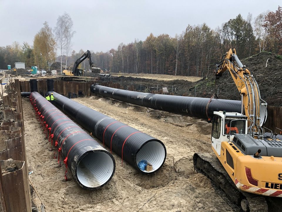 Katowice. Ruszyły prace przy budowie kolejnych zbiorników retencyjnych.