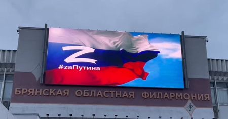 O co chodzi z literą "Z"? "Rosyjska swastyka" jest już wszędzie