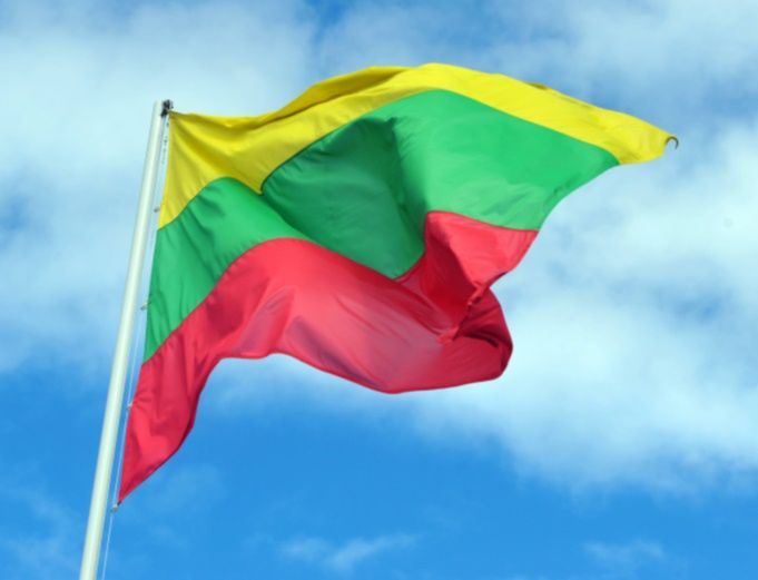 Radny chce przyłączyć Suwałki do Litwy. Wiceminister odpowiada: aż trudno takie głupstwa komentować