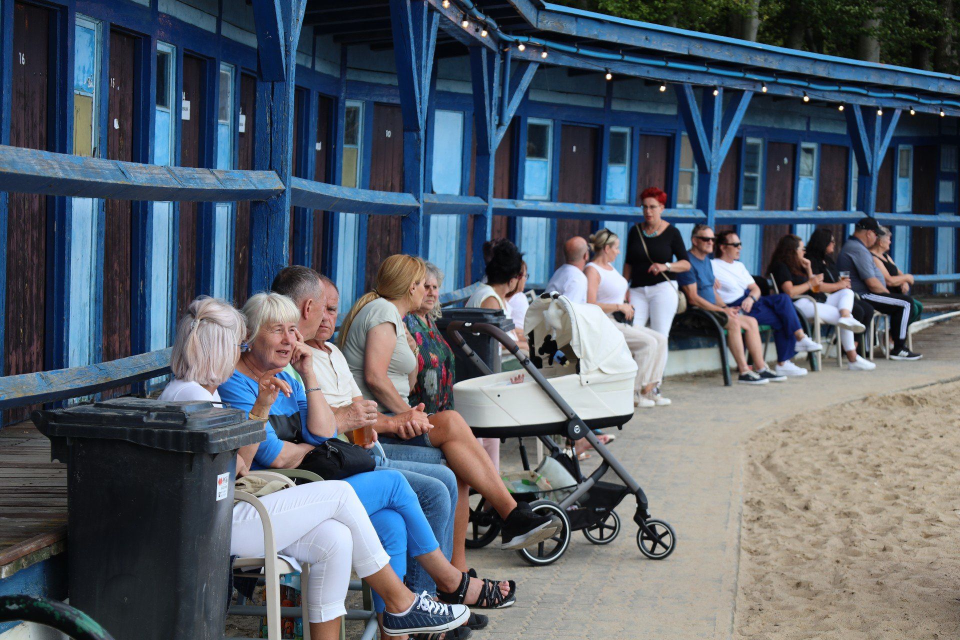 Dansing dla seniorów na plaży miejskiej w Szczecinku