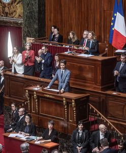 Oczy świata zwrócone na Paryż. Historyczny dzień dla Francji